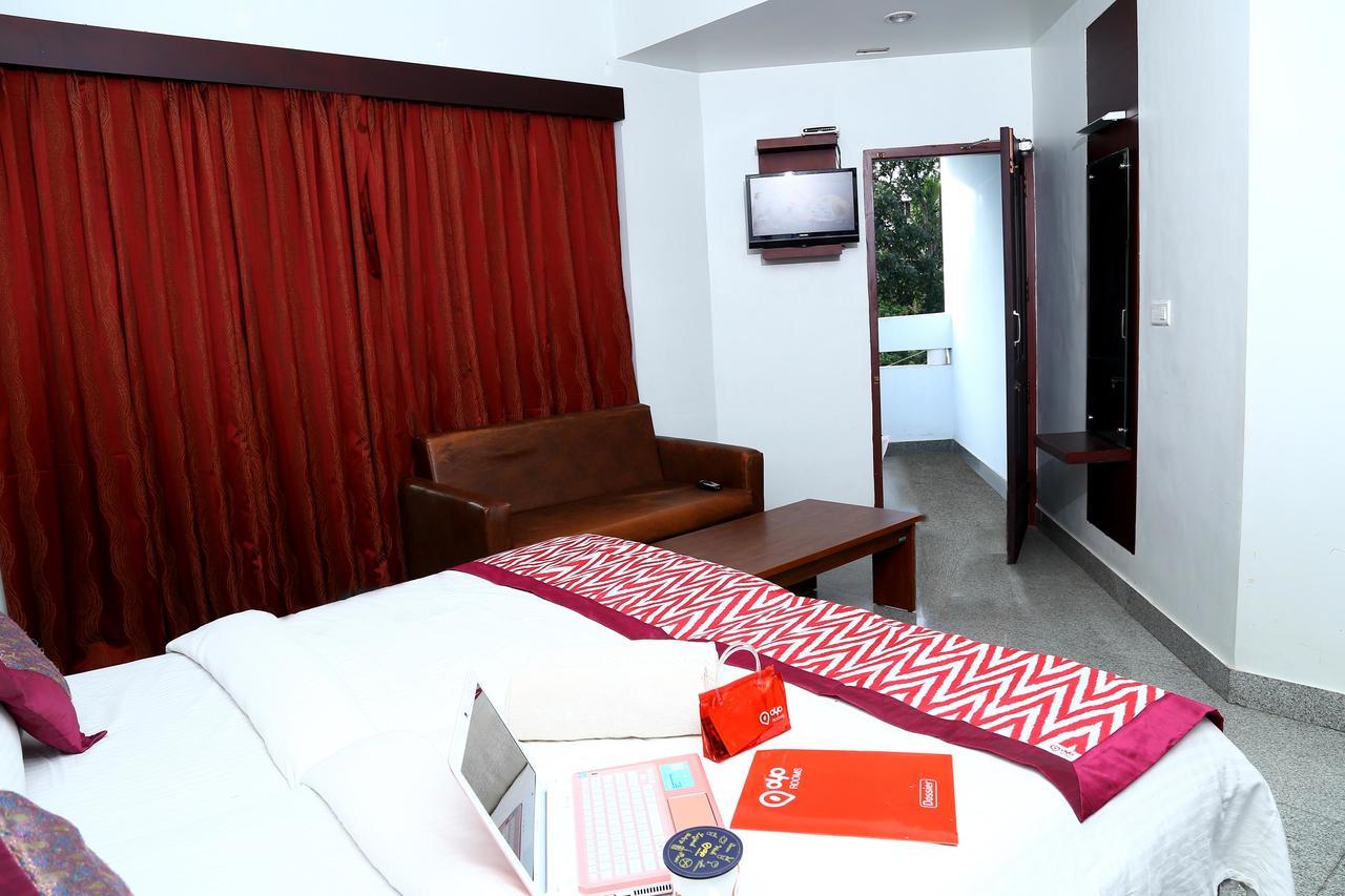 Oyo 9116 Thamburu International Hotel Thiruvananthapuram Dış mekan fotoğraf